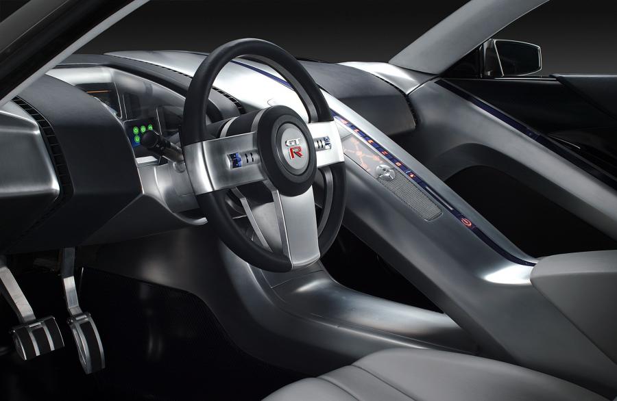 Интерьер Nissan GT-R Proto Concept 2001 года  (фото 44 из 51)